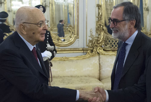 Quirinale, Cerimonia del Ventaglio – 22 luglio 2014 Il Presidente della Repubblica, Giorgio Napolitano, con il Presidente della Fieg, Maurizio Costa