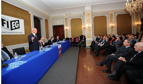 Il tavolo dei relatori del Premio Giovanni Giovannini 2009 Nostalgia di futuro
